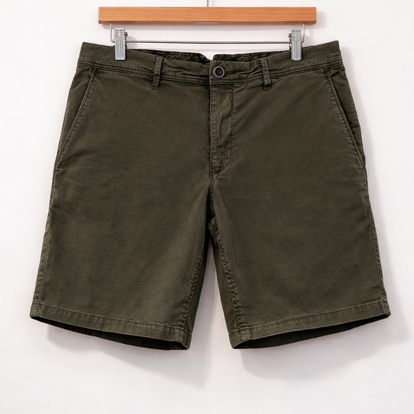 Rodd & Gunn Other - Rodd & Gunn Olive Green Chino Shorts Men’s 32 Stretch Cotton Casual Summer